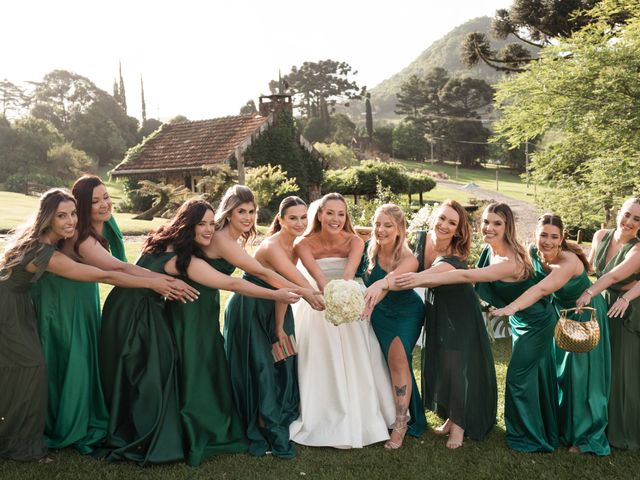 O casamento de Joao e Taiany em Gramado, Rio Grande do Sul 250