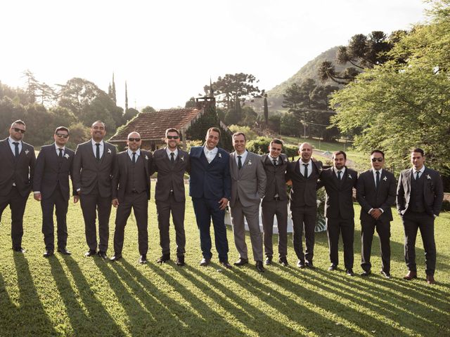 O casamento de Joao e Taiany em Gramado, Rio Grande do Sul 253