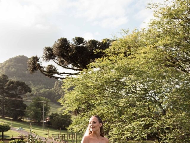 O casamento de Joao e Taiany em Gramado, Rio Grande do Sul 270