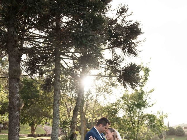 O casamento de Joao e Taiany em Gramado, Rio Grande do Sul 280