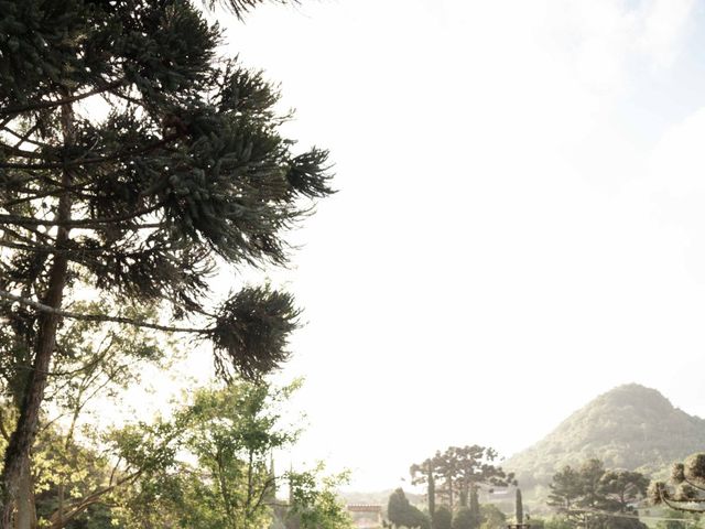O casamento de Joao e Taiany em Gramado, Rio Grande do Sul 284