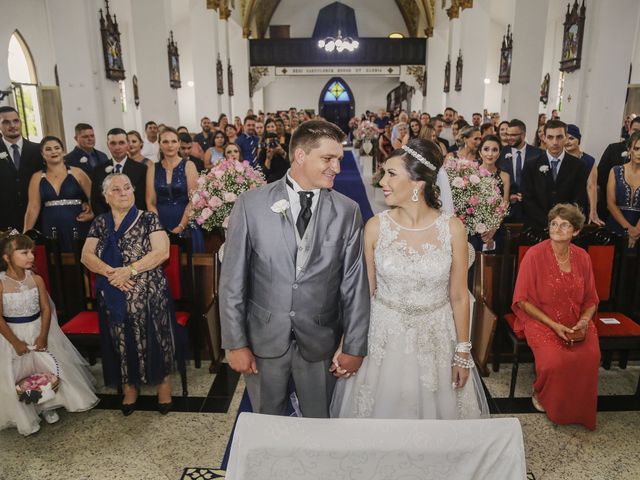 O casamento de Isac e Mariele em Curitiba, Paraná 13