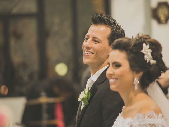O casamento de Alex e Mariana em Vila Velha, Espírito Santo 24