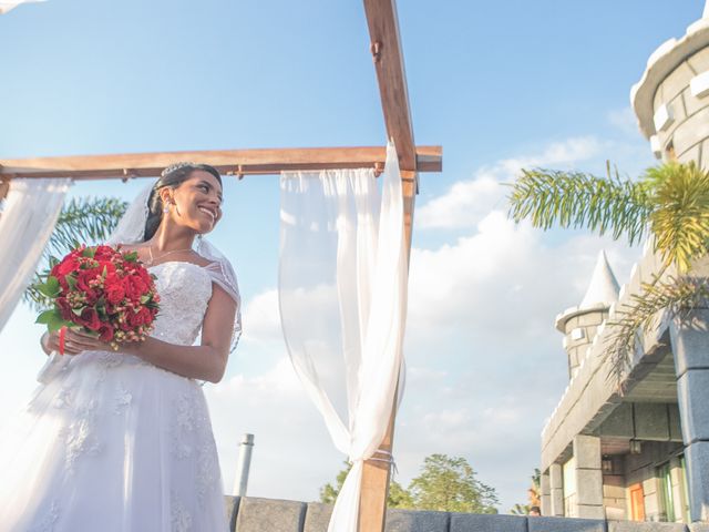 O casamento de Rodrigo e Thayna em Santa Cruz, Rio de Janeiro 16