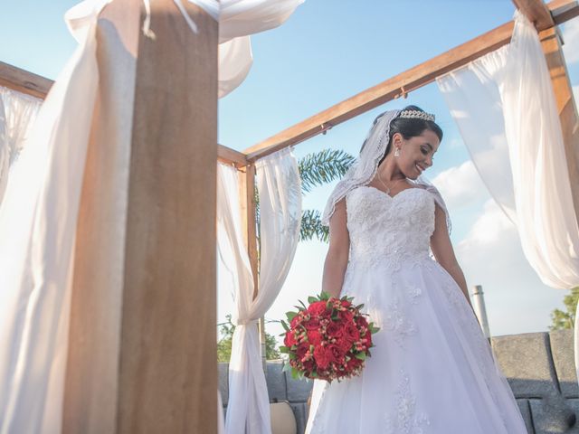 O casamento de Rodrigo e Thayna em Santa Cruz, Rio de Janeiro 17