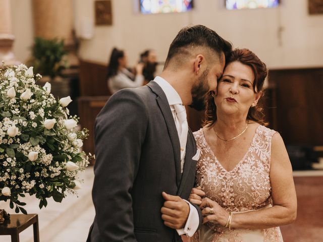 O casamento de Adriano Geremias e Débora Pereira em Blumenau, Santa Catarina 23