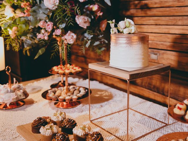 O casamento de Leandro e Verônica em Porto Alegre, Rio Grande do Sul 6