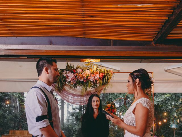 O casamento de Leandro e Verônica em Porto Alegre, Rio Grande do Sul 44