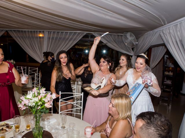 O casamento de Angela e Brunno em Mairiporã, São Paulo Estado 32