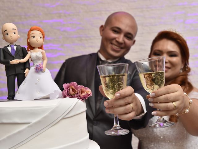 O casamento de Renato e Dayanny em Carapicuíba, São Paulo Estado 6