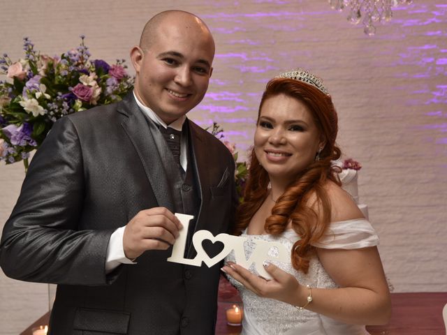 O casamento de Renato e Dayanny em Carapicuíba, São Paulo Estado 15