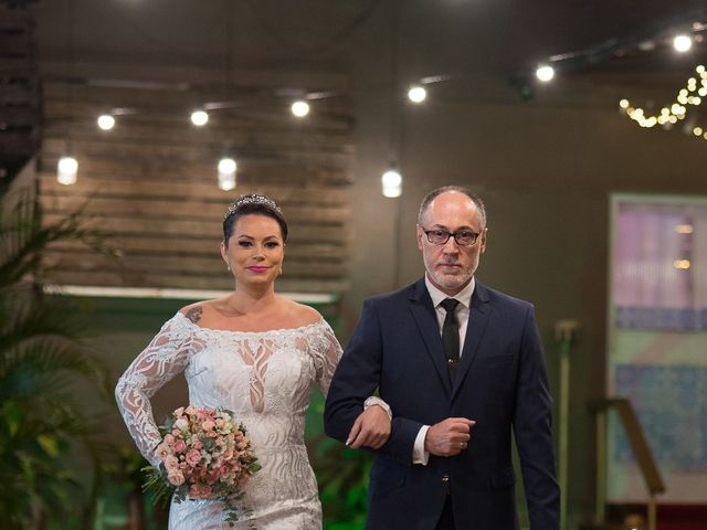 O casamento de Max e Suelen em Porto Alegre, Rio Grande do Sul 46