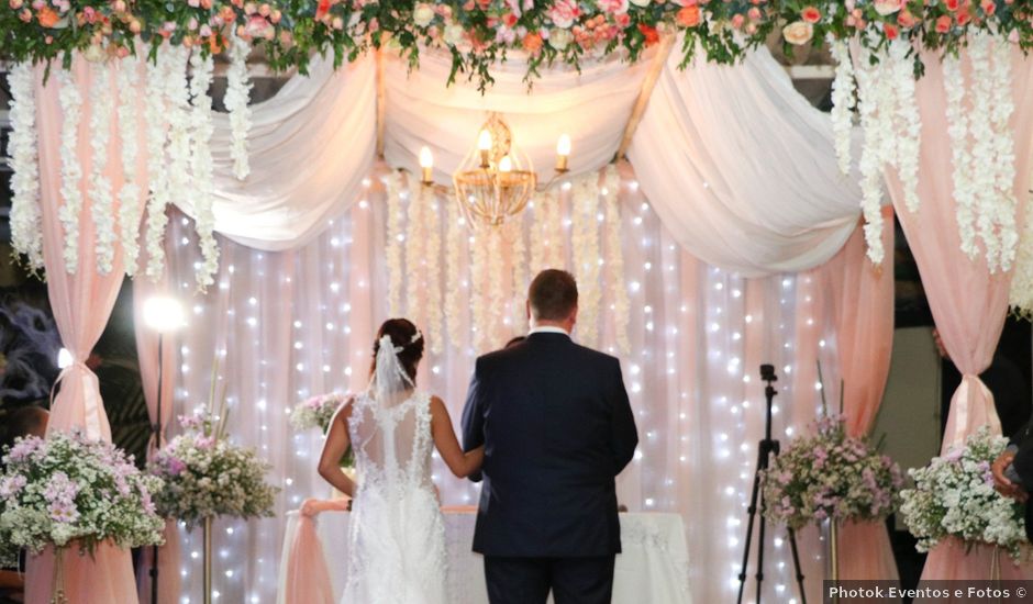 O casamento de Andreas e Daniele em Jaboatão dos Guararapes, Pernambuco