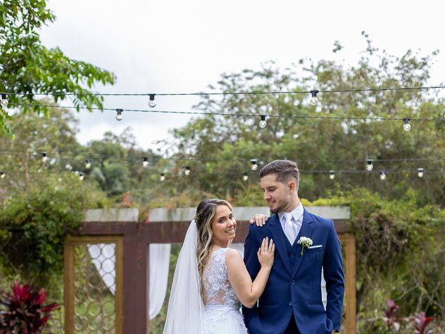 O casamento de Diogo e Talita em Gaspar, Santa Catarina 12