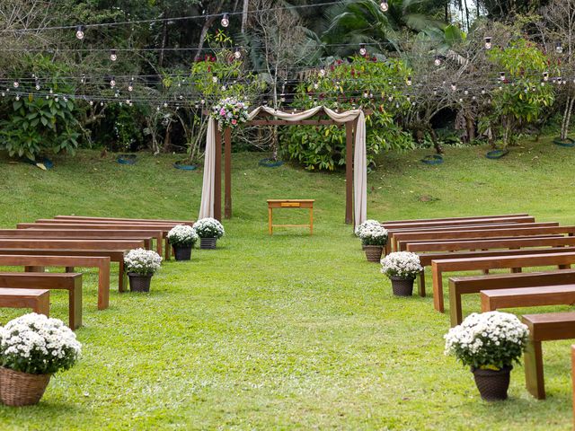 O casamento de Diogo e Talita em Gaspar, Santa Catarina 21