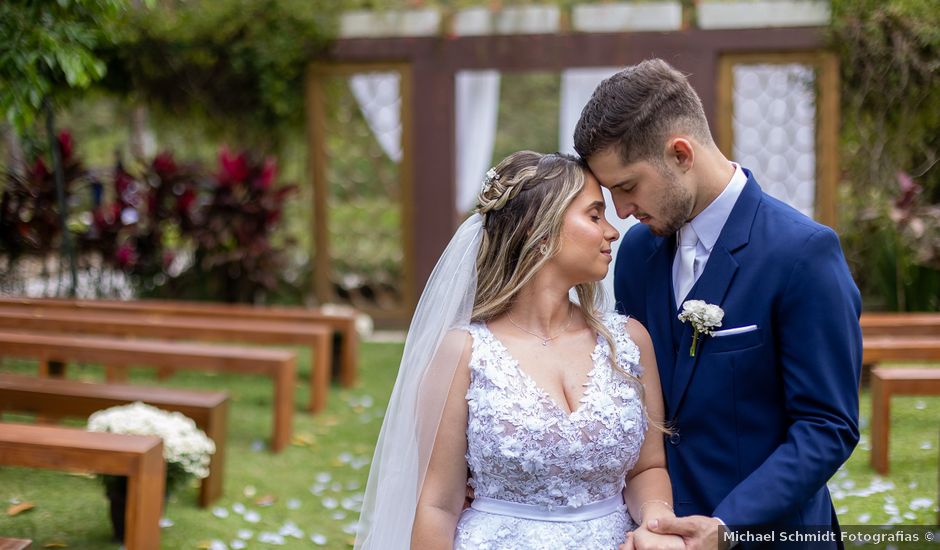 O casamento de Diogo e Talita em Gaspar, Santa Catarina
