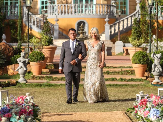 O casamento de Enoque e Barbara em Brasília, Distrito Federal 40