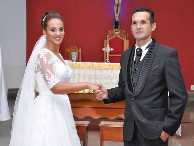 O casamento de Joilson e Rosa Marcilia  em Cuiabá, Mato Grosso 24
