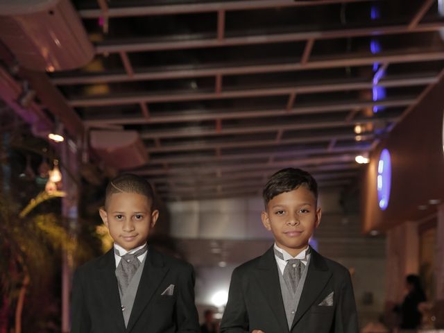 O casamento de Michael e Vanessa  em Nova Iguaçu, Rio de Janeiro 10