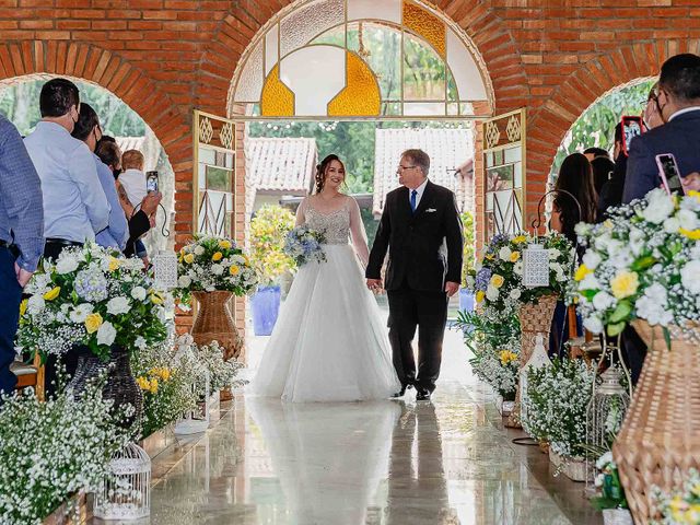 O casamento de Rodrigo e Natália em Mairiporã, São Paulo Estado 35