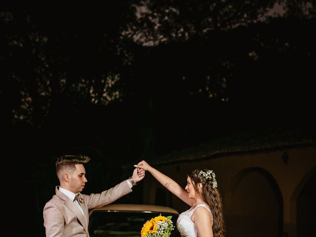 O casamento de Lucas e Gabriela em Cotia, São Paulo Estado 77