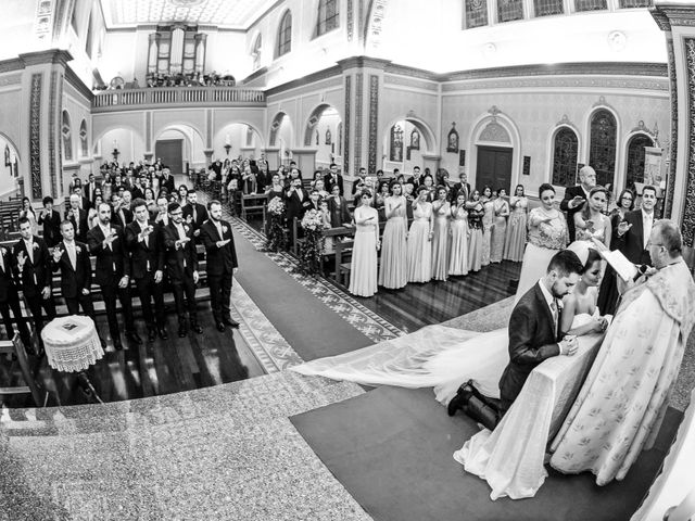 O casamento de Paulo e Fabiana em Novo Hamburgo, Rio Grande do Sul 81