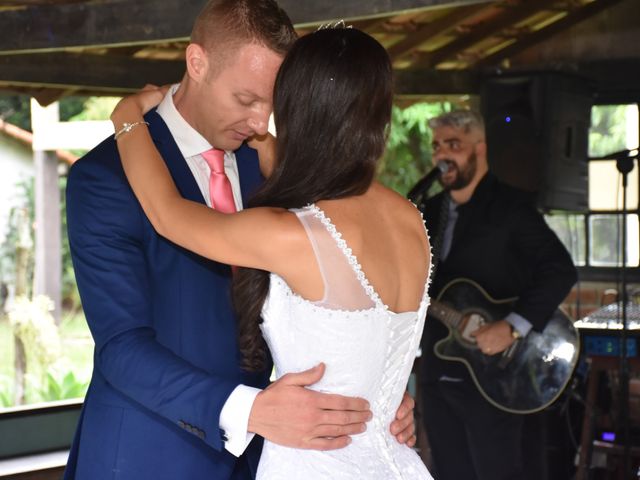 O casamento de Petru e Viviane em Itaguaí, Rio de Janeiro 14