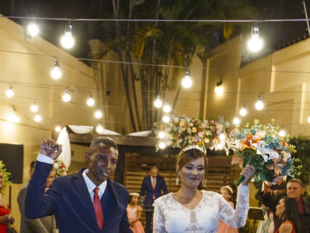 O casamento de Wilian e Crislaine em Belo Horizonte, Minas Gerais 22