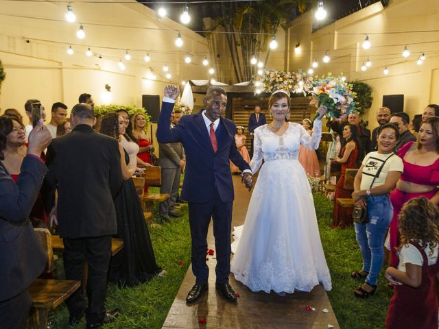 O casamento de Wilian e Crislaine em Belo Horizonte, Minas Gerais 23