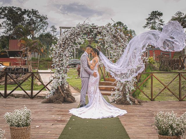 O casamento de Lucas e Talita Leonel em Vargem Grande Paulista, São Paulo Estado 96