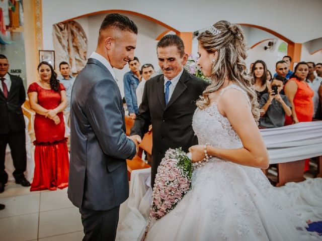 O casamento de Edilson e Camila em Presidente Jânio Quadros, Bahia 1