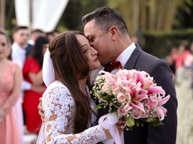 O casamento de Raone e Bruna em Joinville, Santa Catarina 34