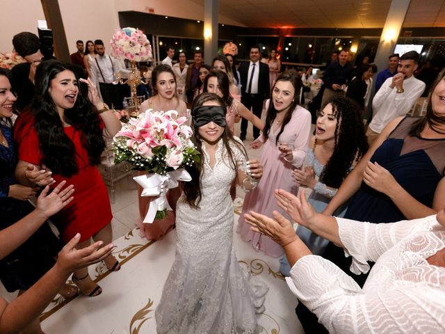 O casamento de Raone e Bruna em Joinville, Santa Catarina 60