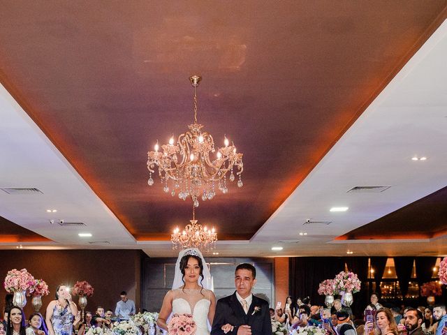 O casamento de Wallison e Paula em Guarulhos, São Paulo 16