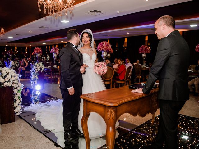 O casamento de Wallison e Paula em Guarulhos, São Paulo 18