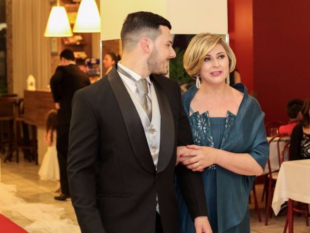 O casamento de Leonardo e Pâmella em Caxias do Sul, Rio Grande do Sul 13