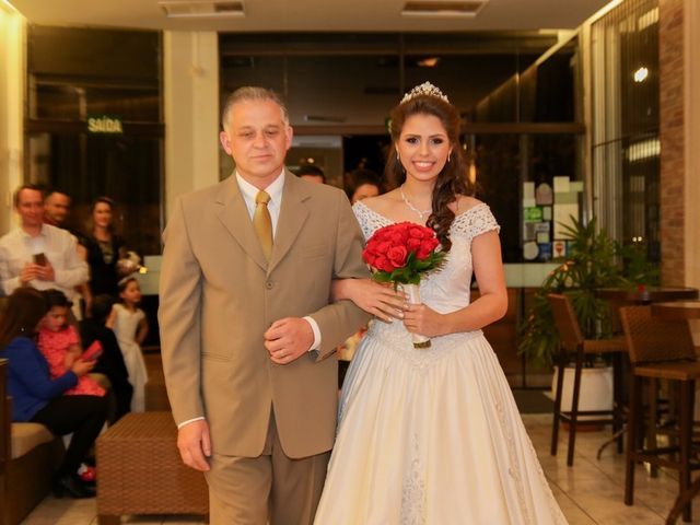 O casamento de Leonardo e Pâmella em Caxias do Sul, Rio Grande do Sul 20