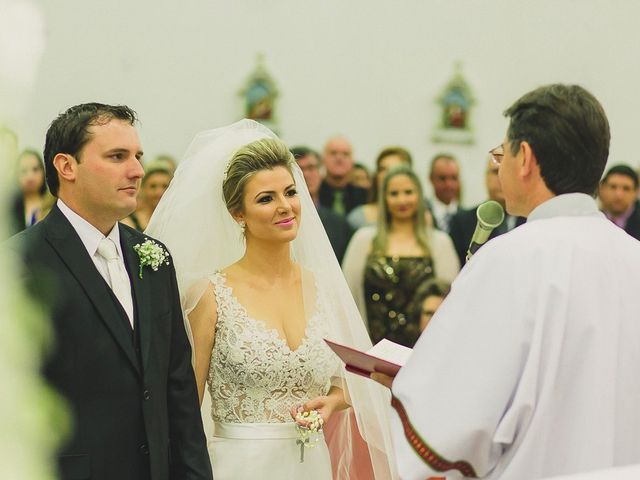 O casamento de Guilherme e Amanda em Santiago, Rio Grande do Sul 9