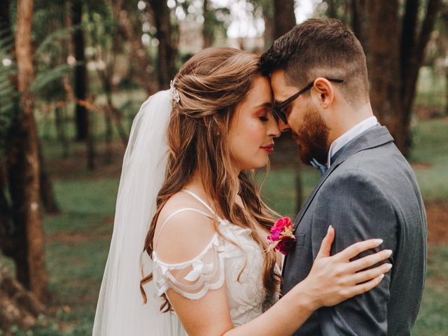 O casamento de Marlon e Caroline em Curitiba, Paraná 95