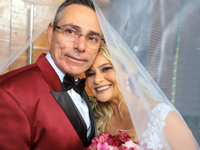 O casamento de Adilson e Elaine em São Paulo 23