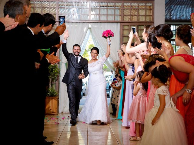 O casamento de Renato e Ariady em Ubiratã, Paraná 28
