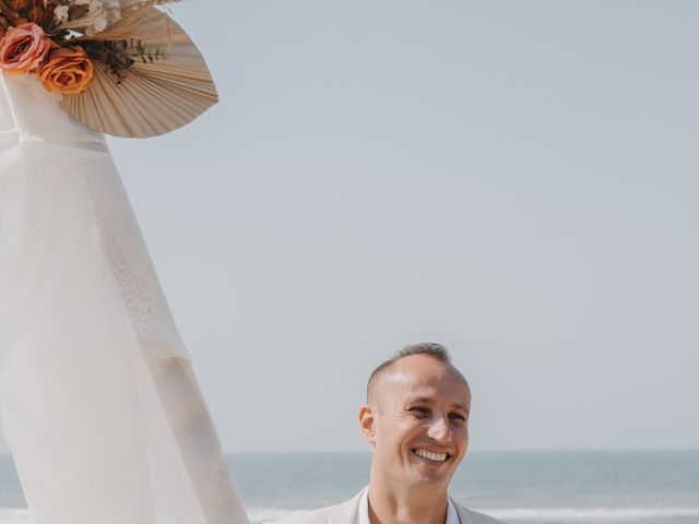 O casamento de Eduardo e Esther em Bombinhas, Santa Catarina 13