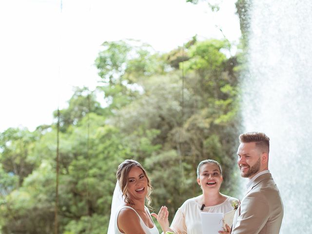 O casamento de Dustin e Tamirys em Alfredo Wagner, Santa Catarina 45