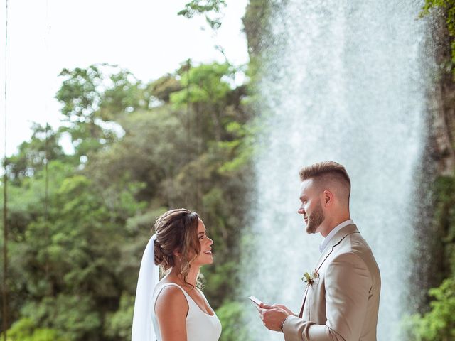 O casamento de Dustin e Tamirys em Alfredo Wagner, Santa Catarina 49