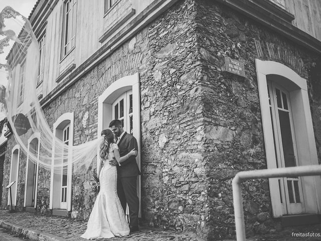 O casamento de Victor  e Carolina  em Florianópolis, Santa Catarina 16