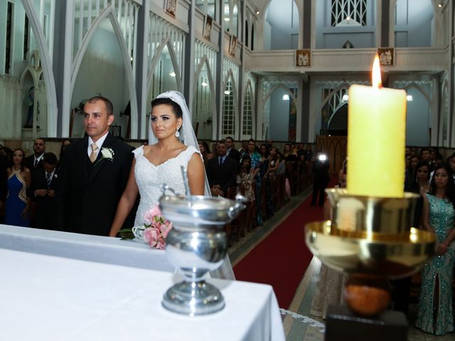 O casamento de Cristiano e Regina em Belo Horizonte, Minas Gerais 34