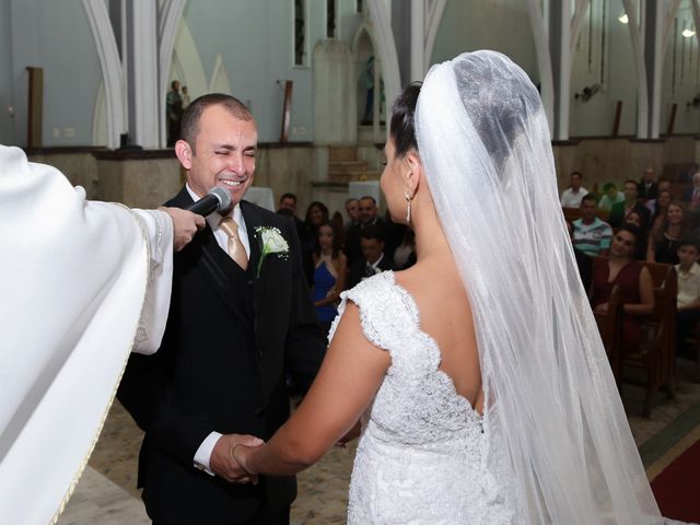 O casamento de Cristiano e Regina em Belo Horizonte, Minas Gerais 39