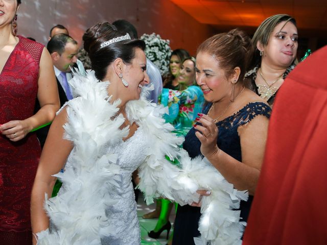 O casamento de Cristiano e Regina em Belo Horizonte, Minas Gerais 78