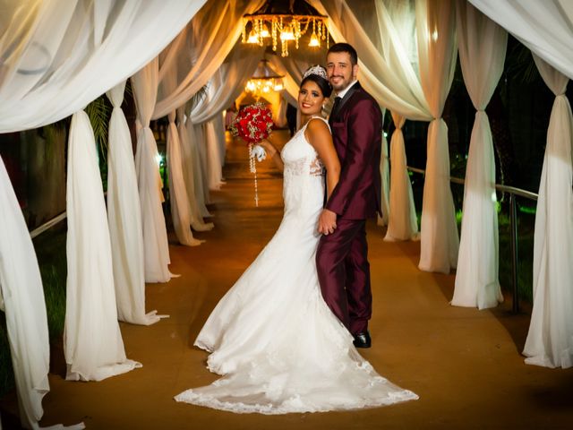 O casamento de Daniel e Nayara em Ituiutaba, Minas Gerais 29
