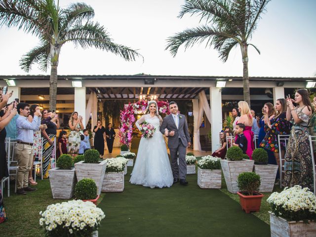 O casamento de Lennon e Iara em Vila Velha, Espírito Santo 15